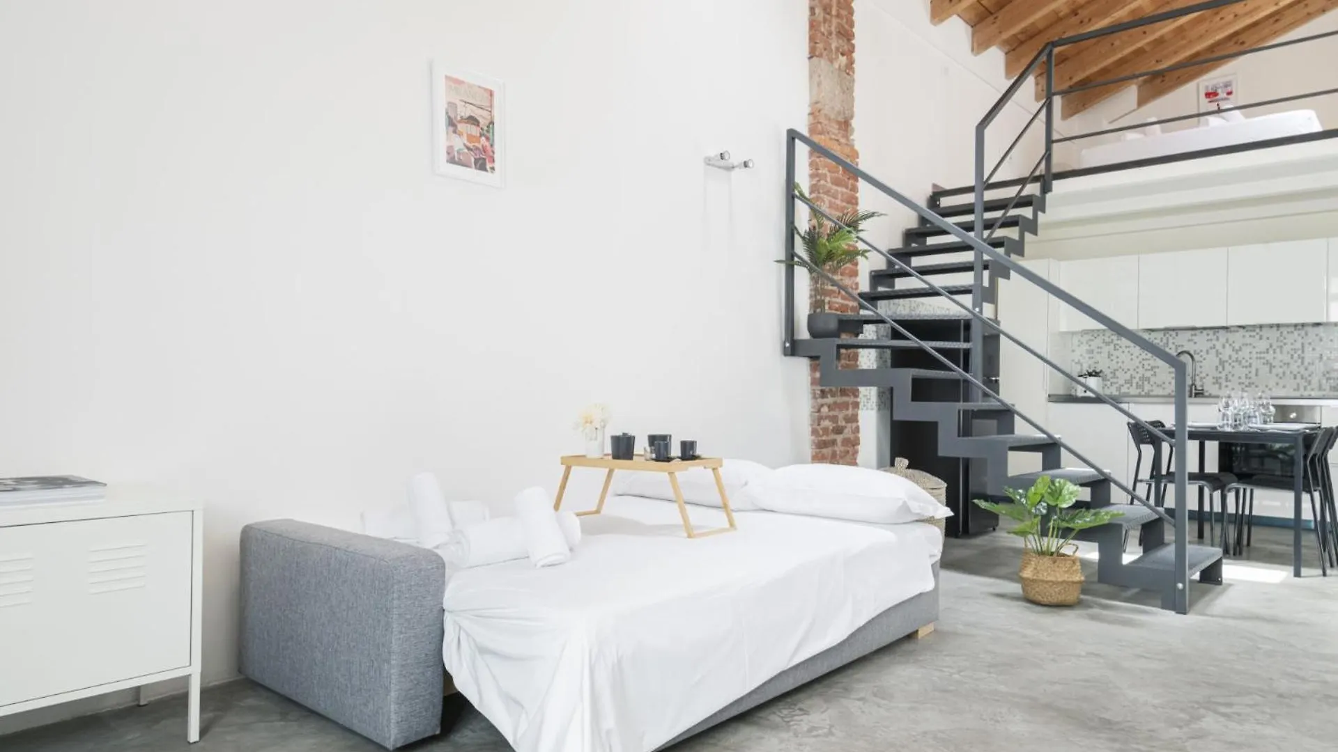 Easylife- Appartamento Su Due Livelli Su I Navigli Milan